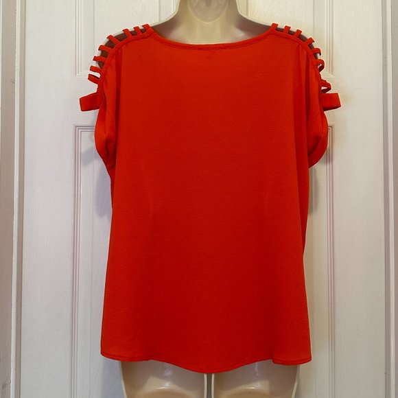 Red/Orange Summer Top with Should Cut-Outs - Picture 4 of 6